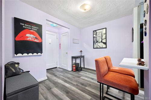 3g-82-35 134th St, Jamaica, NY, 11435-1437 | Card Image