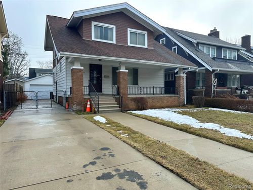 201 Moss St, Highland Park, MI, 48203-2679 | Card Image