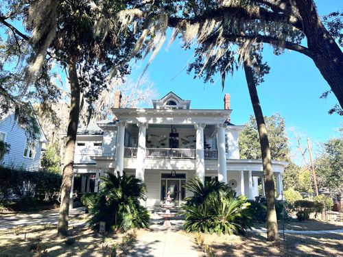 919 Wichman St, Walterboro, SC, 29488-4029 | Card Image