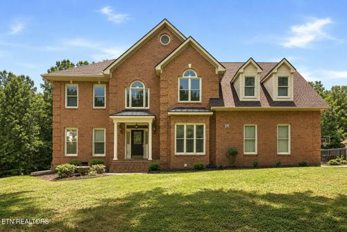 102 Cornell Ln, Oak Ridge, TN, 37830-8769 | Card Image