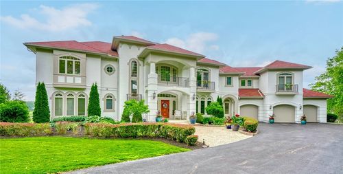 26 Cheshire Rdg, Victor, NY, 14564-8982 | Card Image