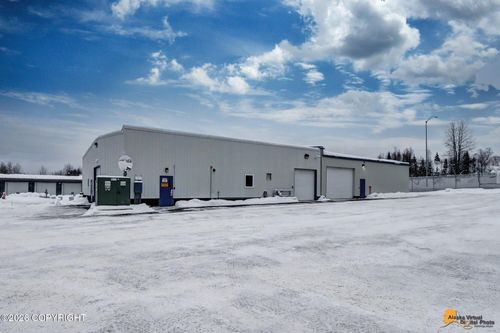 n9n10-206 Post Road, Anchorage, AK, 99501 | Card Image