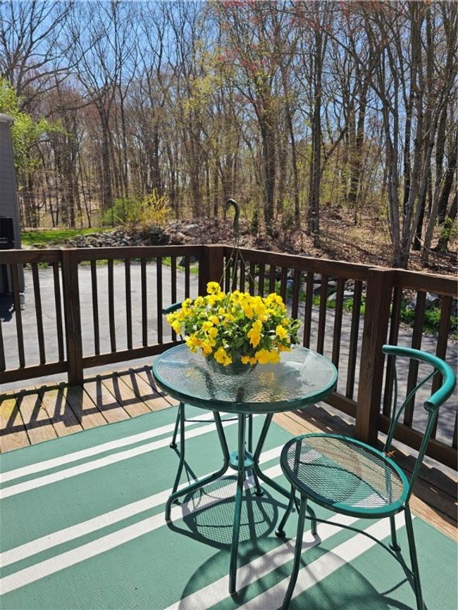 UNIT-606 - 351 New London Ave, Condo with 2 bedrooms, 2 bathrooms and 2 parking in Warwick RI | Image 4