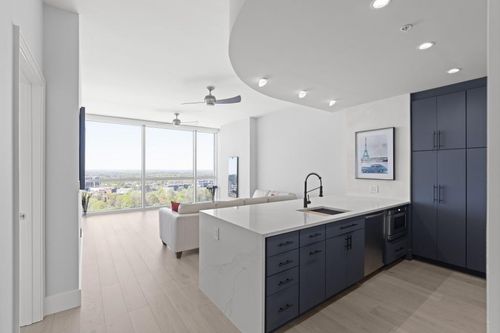 unit-2203-3325 Piedmont Rd Ne, Atlanta, GA, 30305-1898 | Card Image