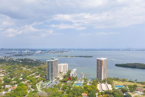 unit-1b-770 Ne 69th St, Miami, FL, 33138-5765 | Card Image