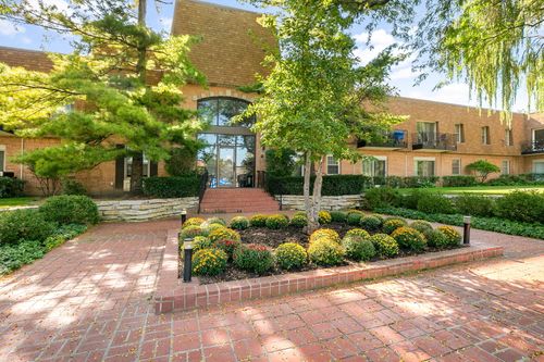 115-1220 Park Ave, Highland Park, IL, 60035 | Card Image