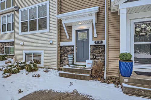 2191 Gateway Hill Rd N, North Saint Paul, MN, 55109-1776 | Card Image