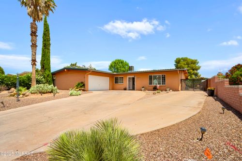 3417 Oak Hill St, Sierra Vista, AZ, 85650-5146 | Card Image