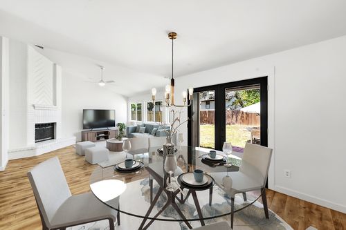 7912 Finch Trl, Austin, TX, 78745-6832 | Card Image