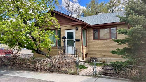 1 Harding Ct, Rock Springs, WY, 82901-6204 | Card Image