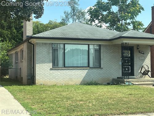 19344 Chapel St, Detroit, MI, 48219-1900 | Card Image