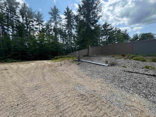 58 Wiggin Ln, Tamworth, NH, 03886 | Card Image