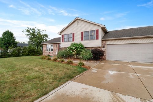 2911 Airport Rd, Portage, IN, 46368 | Card Image