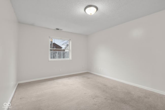 2770 Two Worlds Dr, Condo with 2 bedrooms, 2 bathrooms and null parking in Columbus IN | Image 24