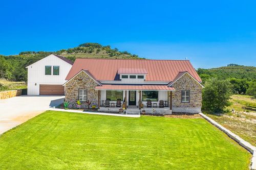 147 Gray Wolf, Blanco, TX, 78606 | Card Image