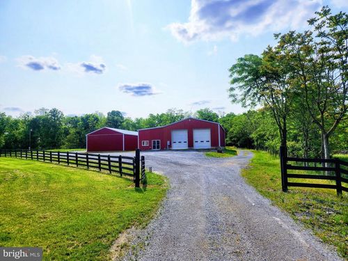 215 Burkharts Lane, Martinsburg, WV, 25405 | Card Image