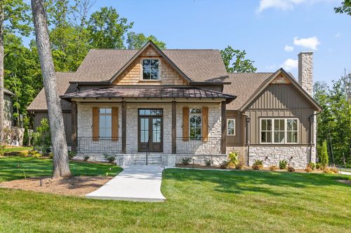 8545 Mountain Laurel Trl, Signal Mountain, TN, 37377-1792 | Card Image