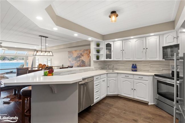 12 - 8 Beck Blvd, Townhouse with 2 bedrooms, 2 bathrooms and 2 parking in Penetanguishene ON | Image 6