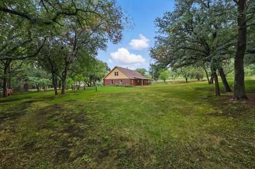 127 Pleasant Valley Ln, Weatherford, TX, 76087-9778 | Card Image