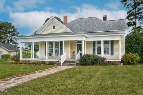 206 W Blalock Rd, Lucama, NC, 27851-9457 | Card Image