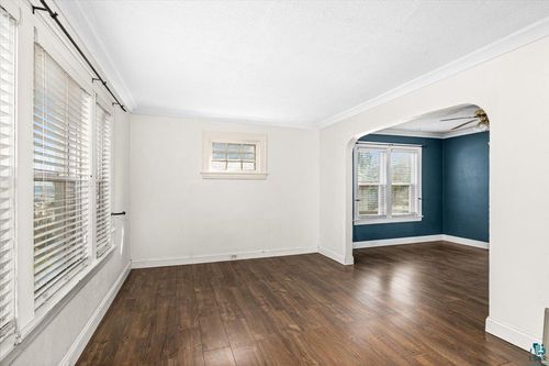 1515 N 9th Ave E, Duluth, MN, 55805-1120 | Card Image