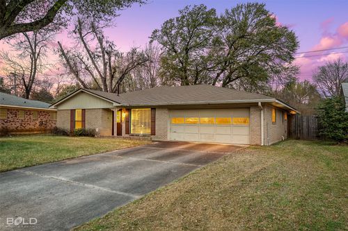 1106 Gayle St, Shreveport, LA, 71104-3810 | Card Image