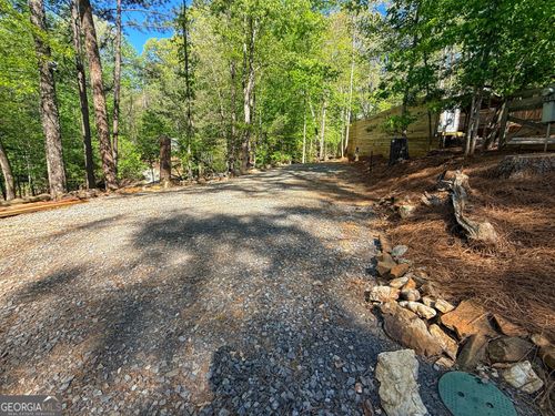 90 21st St, Ellijay, GA, 30540-9315 | Card Image