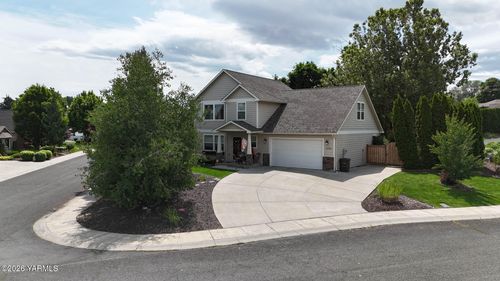 1406 S 79th Ave, Yakima, WA, 98908-9702 | Card Image