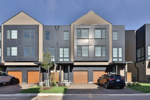 39-2273 Turnberry Rd, Burlington, ON, L7M2B2 | Card Image