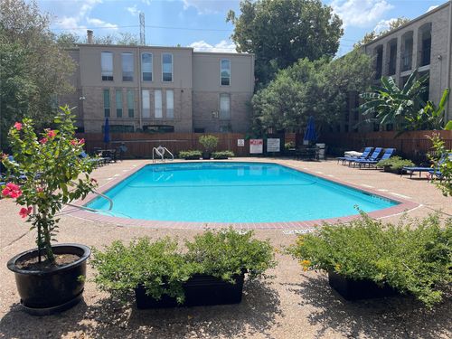 apt-399-4643 Wild Indigo St, Houston, TX, 77027-7057 | Card Image