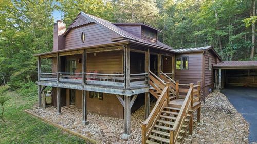 6614 Middlebrook Rd, RAPHINE, VA, 24472 | Card Image