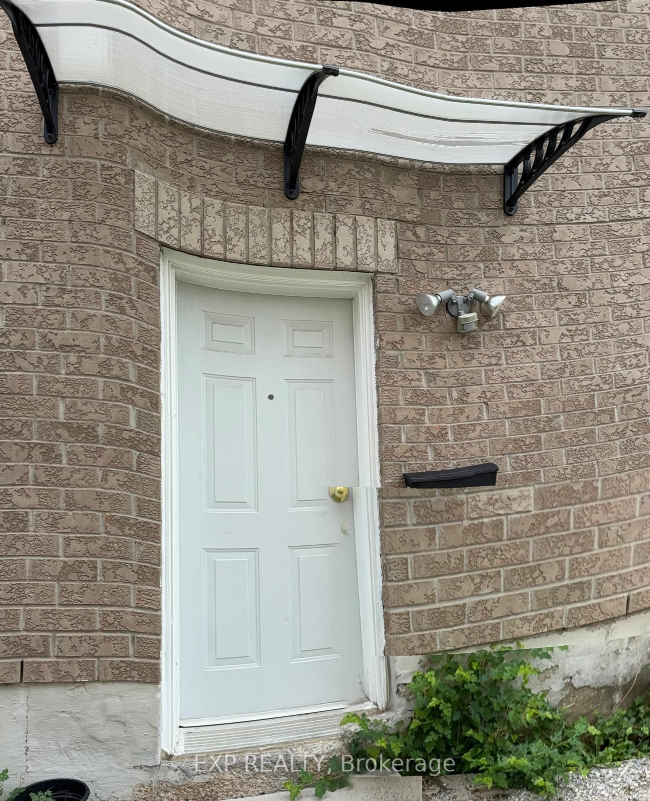 Residential Lease in Brampton