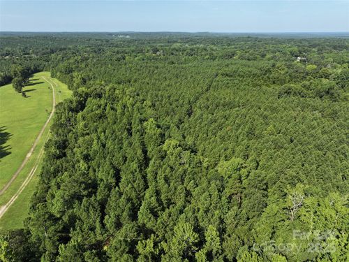 000 Nc 742 S, Wadesboro, NC, 28170 | Card Image