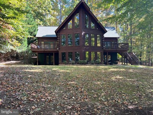 203 Tyler Point Ln, Bumpass, VA, 23024-4633 | Card Image