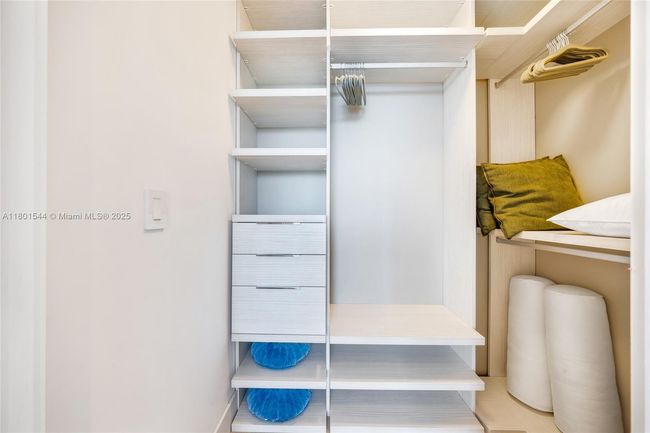 UNIT-305 - 10201 Collins Ave, Condo with 2 bedrooms, 3 bathrooms and null parking in Bal Harbour FL | Image 40