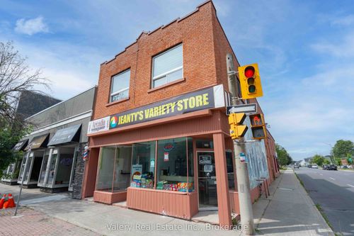 272 Pitt St, Cornwall, ON, K6J3P6 | Card Image