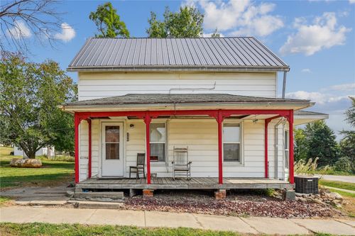 200 Lockwood St, Guernsey, IA, 52221-8800 | Card Image