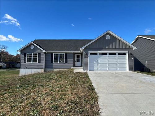 422 Holtgrewe Farms Loop, Washington, MO, 63090-6556 | Card Image