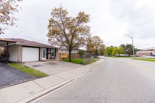 333 Preston Pky, Cambridge, ON, N3H4Z4 | Card Image