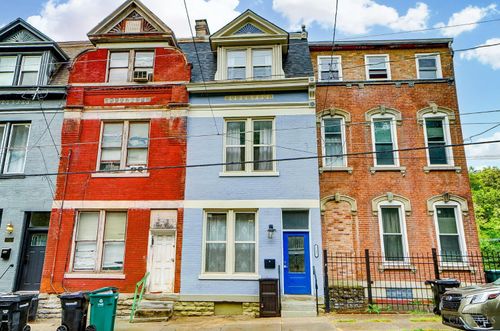 2241 Loth St, Cincinnati, OH, 45202-4913 | Card Image