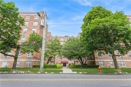a23-485 Bronx River Rd, Yonkers, NY, 10704-2583 | Card Image