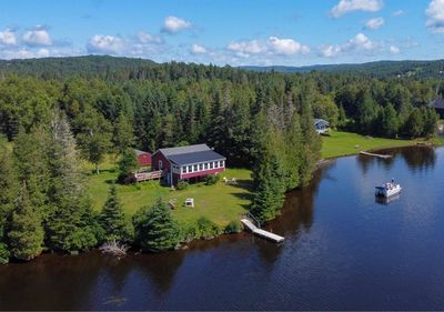 887 Channel Drive, House other with 3 bedrooms, 2 bathrooms and null parking in Danville VT | Image 1