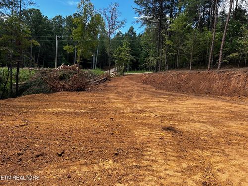 292 Cody Ln, Madisonville, TN, 37354-2304 | Card Image