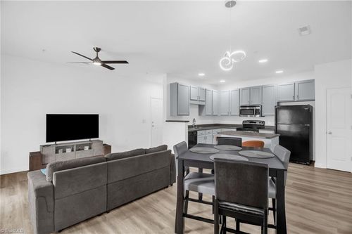 2421 Eagle Creek Ct, Winston-Salem, NC, 27103-6268 | Card Image