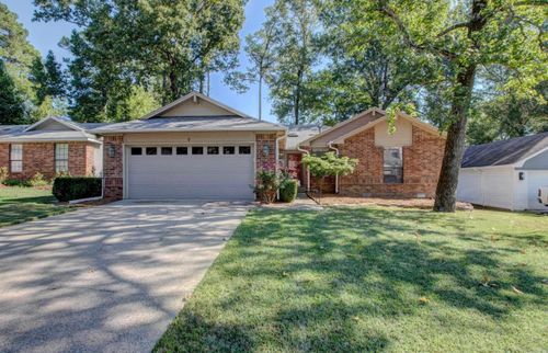 7 Tracy Austin Ct, Little Rock, AR, 72210-5771 | Card Image