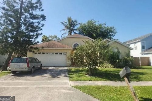 8 Meadows Park Ln, Boynton Beach, FL, 33436-9009 | Card Image