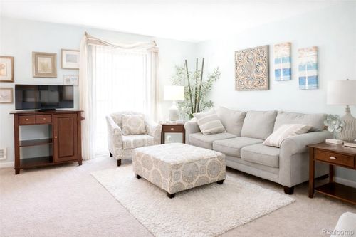 b-20210 Vernier Rd, Harper Woods, MI, 48225-1407 | Card Image