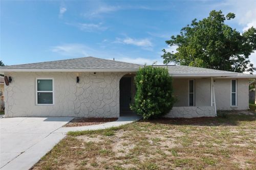 6533 Ridge Crest Dr, PORT RICHEY, FL, 34668-5235 | Card Image
