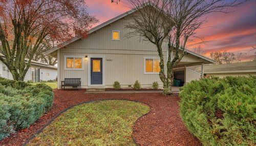 18263 Lake Forest Dr, Penn Valley, CA, 95946-9455 | Card Image