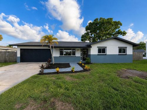 212 Driftwood Pl, Palm Harbor, FL, 34683-1023 | Card Image